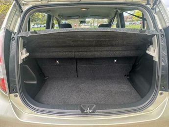 Daihatsu Sirion 1.3 SE 5dr