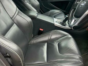 Volvo V60 2.0 D4 R-Design Lux Nav Auto Euro 6 (s/s) 5dr