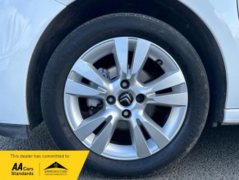 Citroen DS3 AUTO DSTYLE 1.6 VTi PETROL 3DR 120 BHP ( AUTOMATIC )