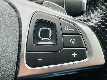 Mercedes E Class E 220 D AMG LINE