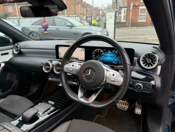 Mercedes-Benz A Class 2.0 A200d Exclusive Edition 8G-DCT Euro 6 (s/s) 5dr