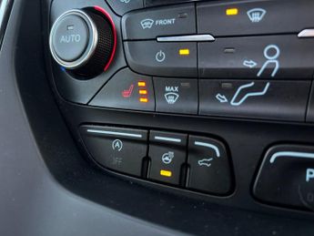 Ford Kuga ST-LINE X TDCI