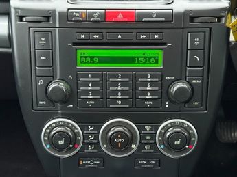 Land Rover Freelander 2.2 TD4 HSE SUV 5dr Diesel Manual 4WD Euro 4 (160 ps)