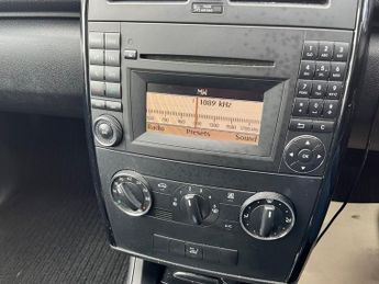 Mercedes-Benz A Class 2.0 A160 CDI Classic SE Hatchback 5dr Diesel CVT (142 g/km, 82 b