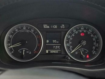 Skoda Fabia 1.6 16V 3 Tiptronic 5dr