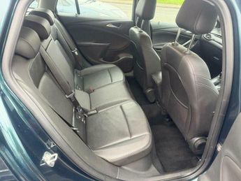 Vauxhall Astra 1.4i Turbo Elite Nav Sports Tourer Auto Euro 6 (s/s) 5dr