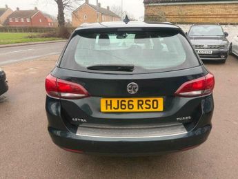 Vauxhall Astra 1.4i Turbo Elite Nav Sports Tourer Auto Euro 6 (s/s) 5dr