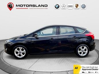 Ford Focus 1.6 Zetec Hatchback 5dr Petrol Powershift Euro 5 (125 ps)