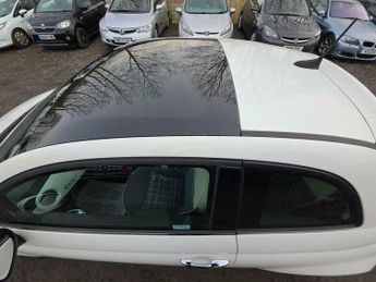 Fiat 500 1.2 Lounge Dualogic Euro 6 (s/s) 3dr