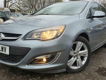 Vauxhall Astra 2.0 CDTi SRi Sports Tourer Auto Euro 5 5dr