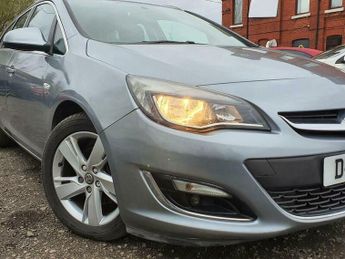 Vauxhall Astra 2.0 CDTi SRi Sports Tourer Auto Euro 5 5dr