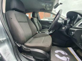 Vauxhall Astra 2.0 CDTi SRi Sports Tourer Auto Euro 5 5dr