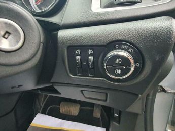 Vauxhall Astra 2.0 CDTi SRi Sports Tourer Auto Euro 5 5dr