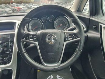 Vauxhall Astra 2.0 CDTi SRi Sports Tourer Auto Euro 5 5dr