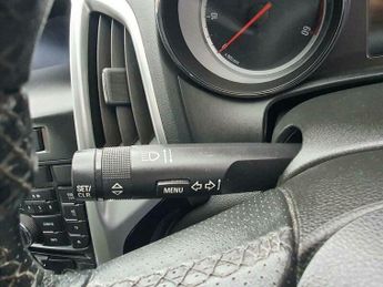 Vauxhall Astra 2.0 CDTi SRi Sports Tourer Auto Euro 5 5dr