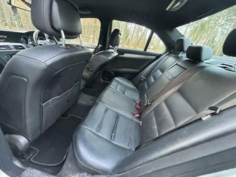 Mercedes-Benz C Class 2.1 C220 CDI BlueEfficiency AMG Sport G-Tronic+ Euro 5 (s/s) 4dr