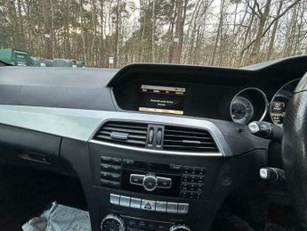 Mercedes-Benz C Class 2.1 C220 CDI BlueEfficiency AMG Sport G-Tronic+ Euro 5 (s/s) 4dr