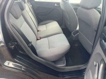 Ford Focus 1.6 Sport 5dr