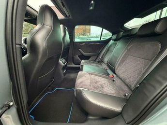 Skoda Superb 2.0 TSI SportLine DSG Euro 6 (s/s) 5dr