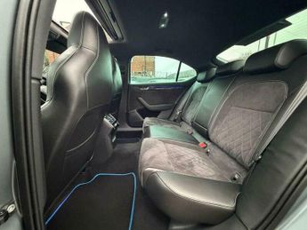 Skoda Superb 2.0 TSI SportLine DSG Euro 6 (s/s) 5dr