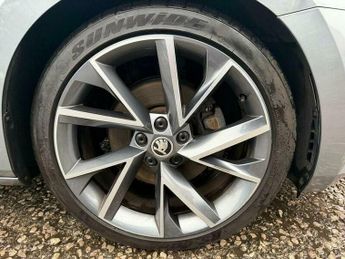 Skoda Superb 2.0 TSI SportLine DSG Euro 6 (s/s) 5dr