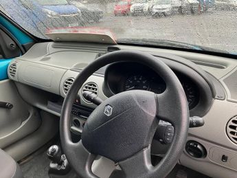 Renault Kangoo AUTHENTIQUE 16V