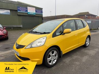 Honda Jazz I-VTEC ES I-SHIFT