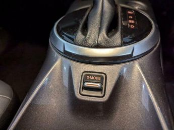 Nissan Juke 1.0 DIG-T N-Connecta DCT Auto Euro 6 (s/s) 5dr