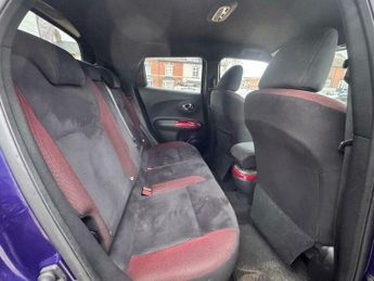 Nissan Juke 1.6 Acenta Premium SUV 5dr Petrol XTRON Euro 5 (117 ps)