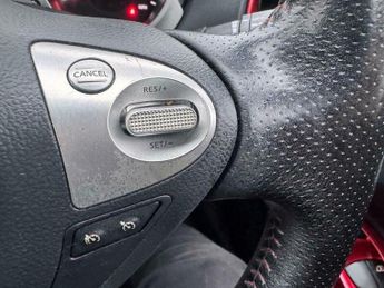 Nissan Juke 1.6 Acenta Premium SUV 5dr Petrol XTRON Euro 5 (117 ps)