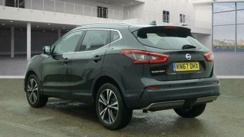 Nissan Qashqai 1.2 DIG-T N-Connecta XTRON Euro 6 (s/s) 5dr