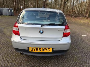 BMW 1 SERIES 118i SE
