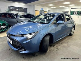 Toyota Corolla ICON TECH [SAT NAV, HEATED SEATS & REVERSE CAMERA]