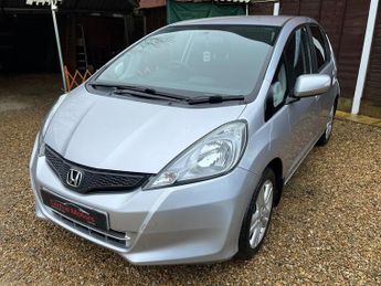 Honda Jazz I-VTEC ES PLUS T