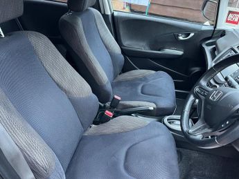 Honda Jazz I-VTEC ES PLUS T