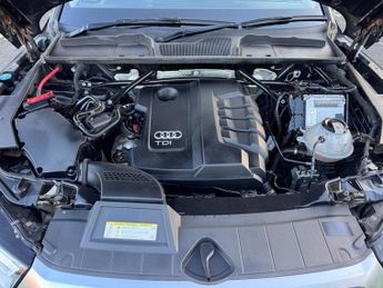 Audi Q5 TDI QUATTRO SPORT