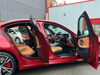 BMW 3 SERIES 2.0 320i M Sport Saloon 4dr Petrol Auto Euro 6 (s/s) (184 ps)