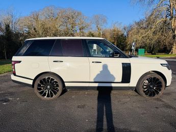 Land Rover Range Rover SDV8 VOGUE