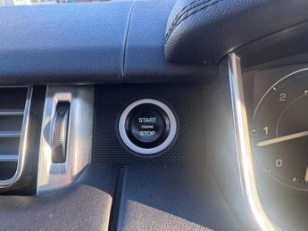 Land Rover Range Rover SDV8 VOGUE