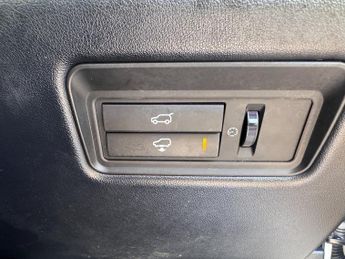 Land Rover Range Rover SDV8 VOGUE
