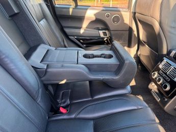 Land Rover Range Rover SDV8 VOGUE
