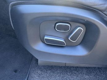 Land Rover Range Rover SDV8 VOGUE