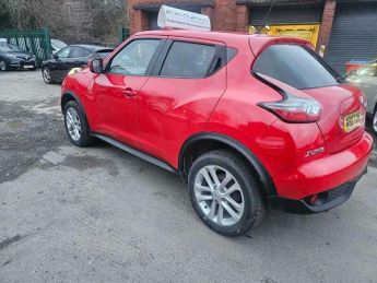 Nissan Juke 1.6 N-Connecta XTRON Euro 6 5dr