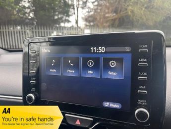 Toyota Yaris DESIGN (FSH-WARRANTY)