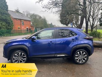 Toyota Yaris DESIGN (FSH-WARRANTY)