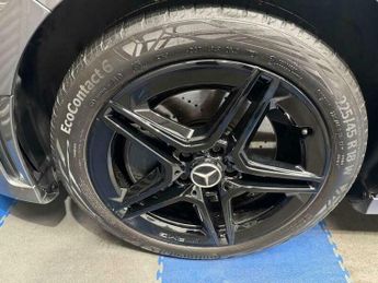 Mercedes-Benz A Class 1.3 A 250 AMG Line Edition Premium E Auto 5dr