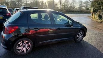 Peugeot 207 1.6 HDi S 5dr