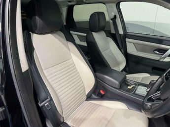 Land Rover Discovery Sport 1.5 Discovery Sport R-Dynamic HSE P300e Auto 4WD 5dr