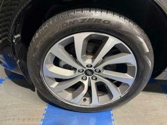 Land Rover Discovery Sport 1.5 Discovery Sport R-Dynamic HSE P300e Auto 4WD 5dr