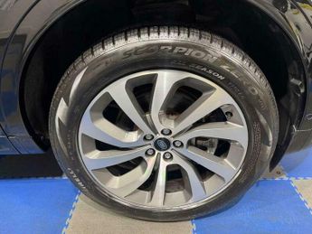 Land Rover Discovery Sport 1.5 Discovery Sport R-Dynamic HSE P300e Auto 4WD 5dr